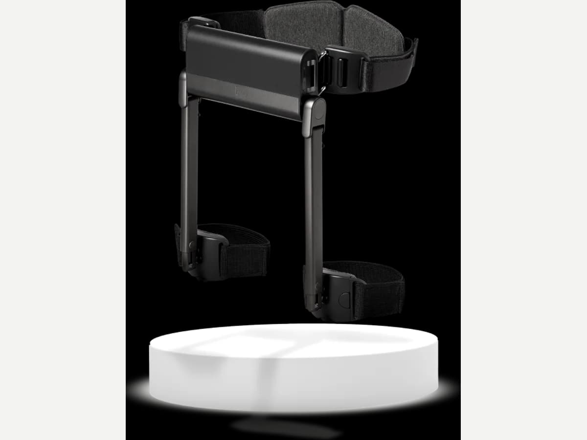 WIRobotics WIM with its waist unit, frame and thigh attachments.